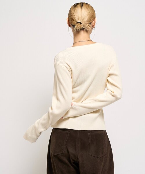 WHO'S WHO gallery（フーズフーギャラリー）の「RIBBED KINT NARROW CARDIGAN（カーディガン/ボレロ・レディース・グレー/アイボリー/ブラック/レッド/ネイビー・FREE）」の17枚目の写真