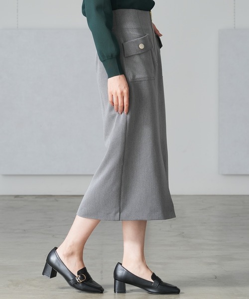 TRUDEA(トルディア)の「ハーフジップポケットタイトスカート(スカート・レディース・ライトグレー/ブラウン/ネイビー・SMALL/MEDIUM/LARGE)」の4枚目の写真