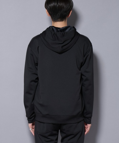 NANO universe(ナノユニバース)の「「MC」coveross(R) フリースボンディングジップアップパーカー(パーカー・メンズ・ブラック/ブラウン・M/L)」の16枚目の写真