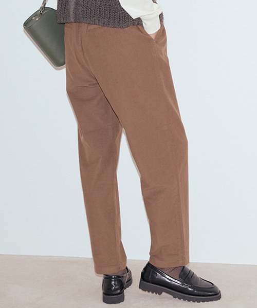 studio CLIP（スタディオクリップ）の「やわらかストレッチテーパードイージーパンツ[プチ・プラスサイズあり]（その他パンツ・レディース・ブラック/ダークグリーン/ライトグレー/モカ/ネイビー・PF/LARGE/X-LARGE/XXX-LARGE/MEDIUM/SMALL/XX-LARGE）」の21枚目の写真