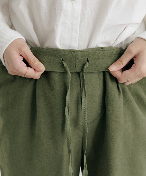 セール】やわらかストレッチテーパードイージーパンツ[プチ・プラス