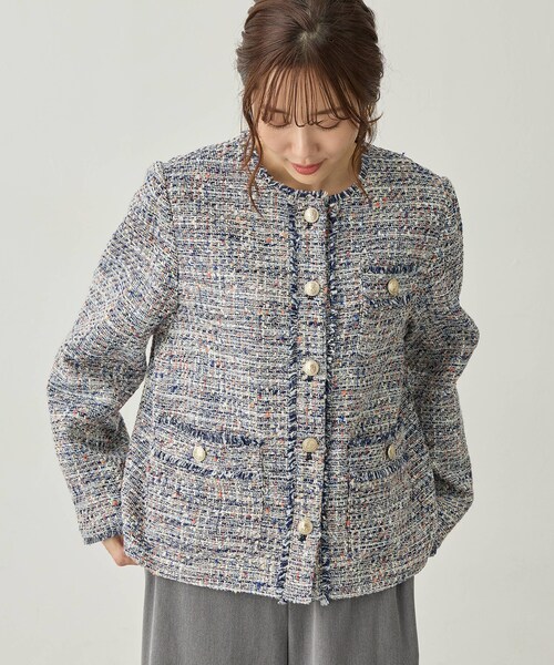 Petit Honfleur(プチオンフルール)の「フリンジノーカラーツイードジャケット(その他アウター・レディース・ネイビー・11号/9号)」の2枚目の写真