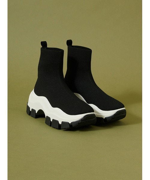 SNIDEL（スナイデル）の「スニーカーソールショートブーツ（ブーツ・レディース・アイボリー/ブラック/マルチ・S/M/L）」の7枚目の写真