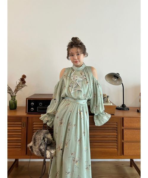 LILY BROWN(リリーブラウン)の「ショルダーオープンワンピース(ワンピース・レディース・ミント/ネイビー/アイボリー・0/1)」の11枚目の写真