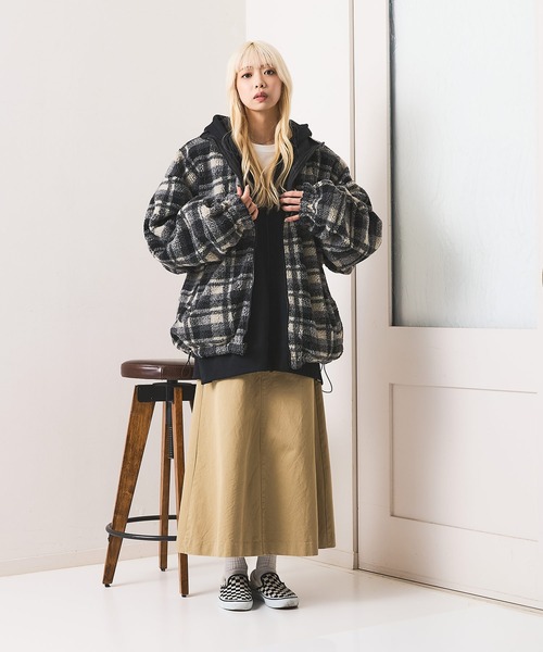 UNIIT（ユニット）の「【BRUDDA SHARK/ブラダシャーク】2Wayリバーシブル 両A面オーバーサイズ ブルゾン（ブルゾン・メンズ・ブラック/ホワイト・MEDIUM/LARGE）」の13枚目の写真