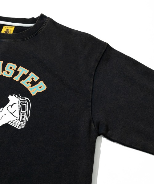 COBMASTER(コブマスター)の「裏毛パウダー加工クルースウェット(焚火クマ)(スウェット・メンズ・グリーン/オートミール/ブラック・MEDIUM/LARGE/X-LARGE)」の5枚目の写真