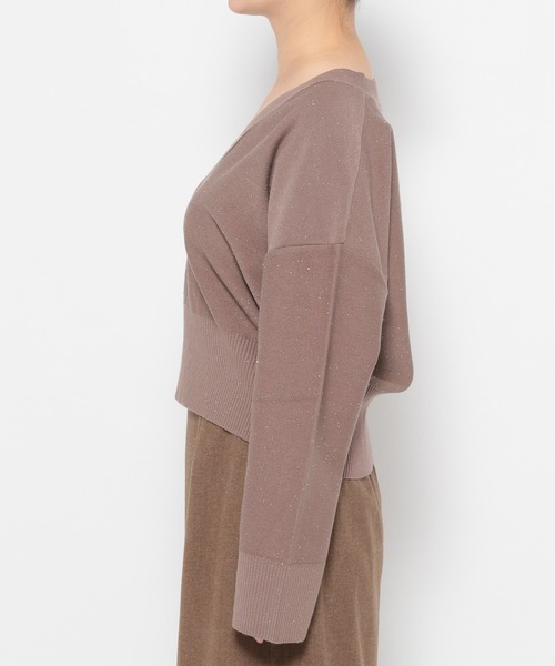 mysty woman（ミスティウーマン）の「マイクロスパンコールVニット　612426（ニット/セーター・レディース・モカ/ブラック/アイボリー・FREE）」の9枚目の写真