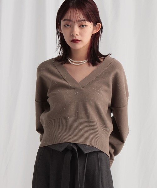 mysty woman（ミスティウーマン）の「マイクロスパンコールVニット　612426（ニット/セーター・レディース・モカ/ブラック/アイボリー・FREE）」の18枚目の写真