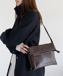 Legato Largo | 【Legato Largo】洗えるかばん フェイクレザークチオレショルダーバッグ〈ユニセックス〉(ショルダーバッグ)