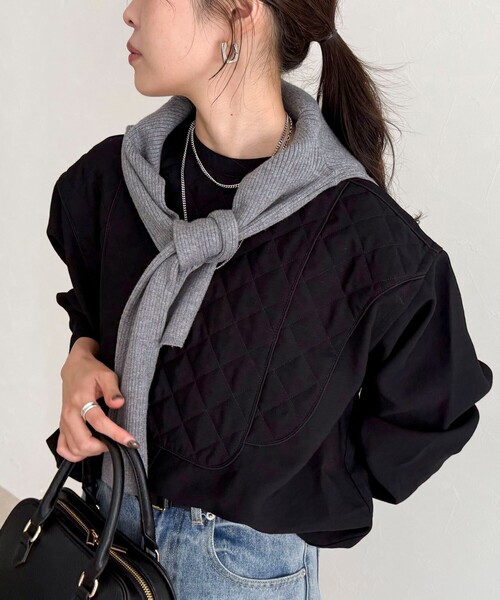 fredy emue(フレディエミュ)の「キルティングチュニックブラウス(シャツ/ブラウス・レディース・ブラウン/ブラック/オフホワイト・38)」の2枚目の写真