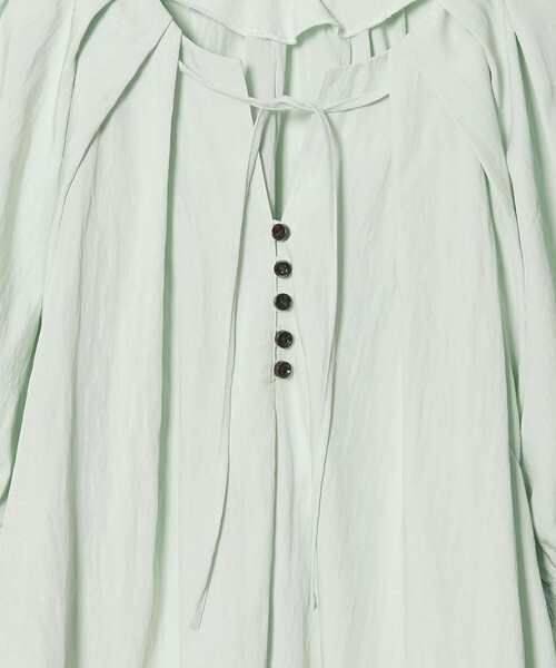 EMMEL REFINES(エメルリファインズ)の「<EMMEL REFINES>EM フロントボタン ソデシャーリング ブラウス(シャツ/ブラウス・レディース・ライム/クリーム/ライラック・FREE)」の22枚目の写真