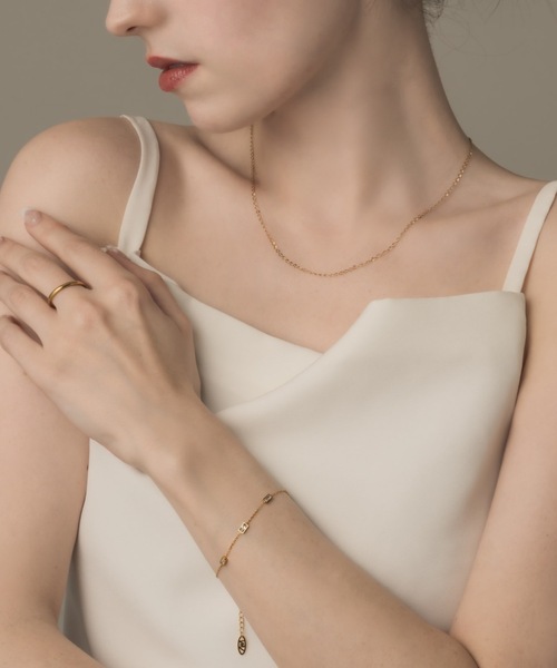 muku（ムク）の「BRACELET/4SQUARE ZIRCONIA（ブレスレット・レディース・シルバー/ゴールド・FREE）」の4枚目の写真