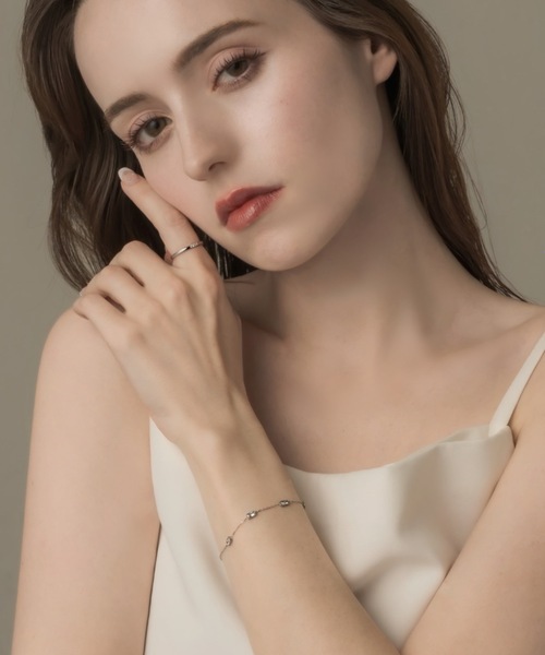 muku（ムク）の「BRACELET/4SQUARE ZIRCONIA（ブレスレット・レディース・シルバー/ゴールド・FREE）」の16枚目の写真