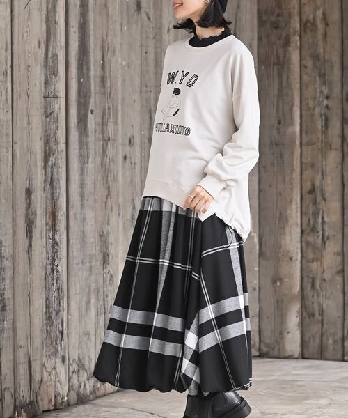 rps(アールピーエス)の「WYDキャット裏毛プルオーバー(スウェット・レディース・マスタード/杢グレー/アイボリー・フリー)」の7枚目の写真