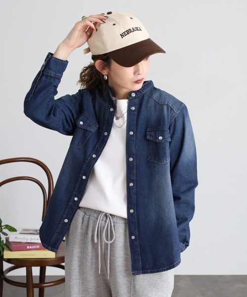 atONE(アットワン)の「ノーカラーウエスタンデニムシャツ(シャツ/ブラウス・レディース・ブルー/ワンウォッシュ/ネイビー・4L/L/M/LL/3L)」の2枚目の写真