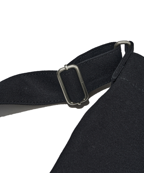 PHYPS MOTORCYCLE(フィップスモーターサイクル)の「Honda Strap Canvas Bag_Black(メッセンジャーバッグ・レディース・その他・FREE)」の4枚目の写真