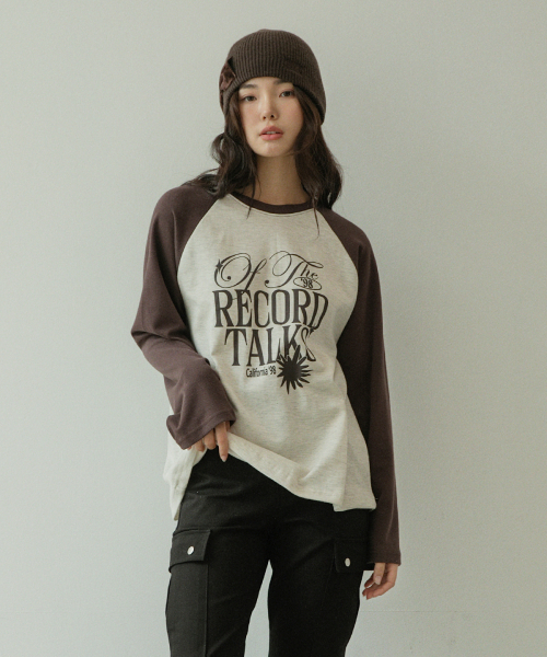 ACOVER(オコボ)の「レコードラグランマンツーマンTシャツ 4カラー(Tシャツ/カットソー・レディース・ブラック/ブラウン/チャコール・FREE)」の5枚目の写真