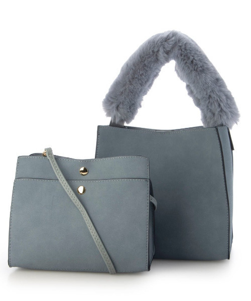 cache cache(カシュ カシュ)の「カシュカシュ cachechche / 横ヒネリインバッグセットファーハンドル(トートバッグ・レディース・ブルー・FREE)」の8枚目の写真