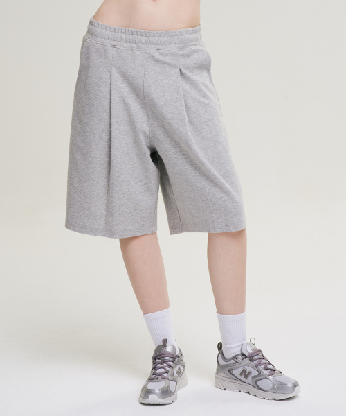 LAZYBEE(レイジービー)の「ワンタックジャイアントフィットフレッシュバミューダパンツ W メランジグレー(その他パンツ・レディース・グレー・SMALL/MEDIUM/LARGE/X-LARGE/XX-LARGE)」の9枚目の写真