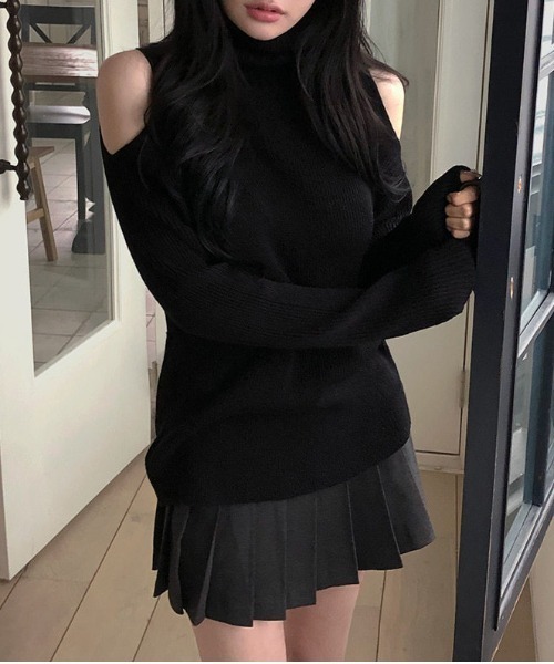 FREE STYLISTS(フリー スタイリスト)の「YUGA_YGMC Turtleneck knit top(ニット/セーター・レディース・ブラック/オフホワイト/レッド・FREE)」の20枚目の写真