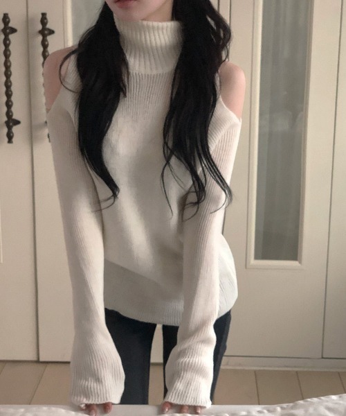 FREE STYLISTS(フリー スタイリスト)の「YUGA_YGMC Turtleneck knit top(ニット/セーター・レディース・ブラック/オフホワイト/レッド・FREE)」の8枚目の写真