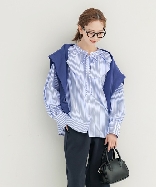 coca(coca)(コカ)の「襟フリルオーバーサイズシャツ(シャツ/ブラウス・レディース・ホワイト/ストライプ・L/M/S)」の11枚目の写真