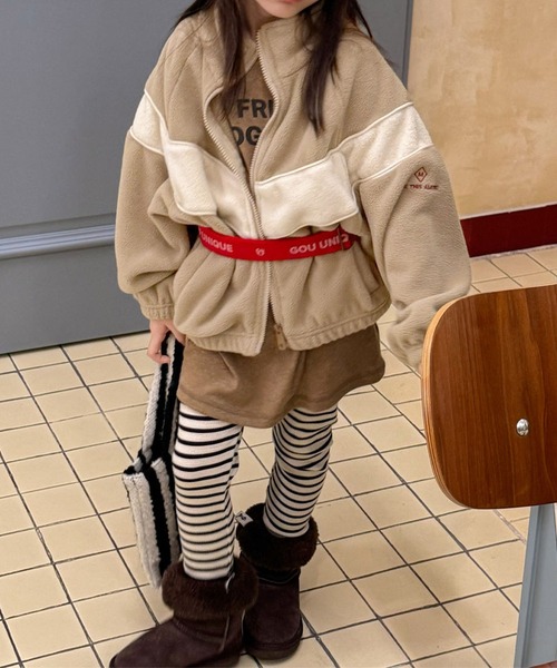 aimoha(アイモハ)の「【aimoha-KIDS-】キッズ ボアジップアップブルゾン (AW)(ブルゾン・キッズ・ネイビー/ベージュ・120/90/100/110/130)」の6枚目の写真
