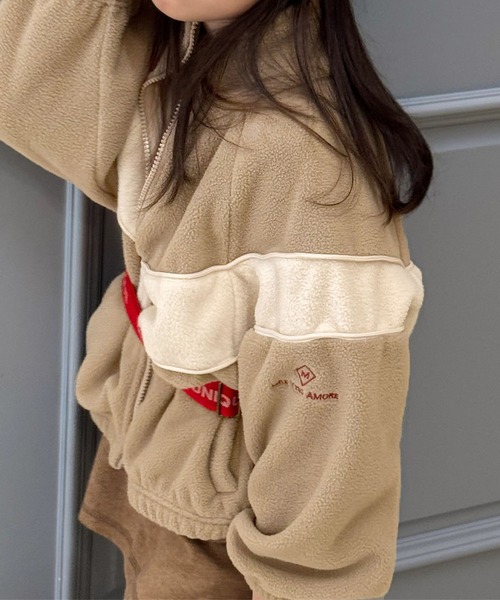 aimoha(アイモハ)の「【aimoha-KIDS-】キッズ ボアジップアップブルゾン (AW)(ブルゾン・キッズ・ネイビー/ベージュ・120/90/100/110/130)」の7枚目の写真