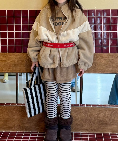 aimoha(アイモハ)の「【aimoha-KIDS-】キッズ ボアジップアップブルゾン (AW)(ブルゾン・キッズ・ネイビー/ベージュ・120/90/100/110/130)」の4枚目の写真