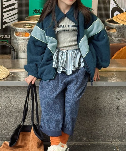 aimoha(アイモハ)の「【aimoha-KIDS-】キッズ ボアジップアップブルゾン (AW)(ブルゾン・キッズ・ネイビー/ベージュ・120/90/100/110/130)」の12枚目の写真