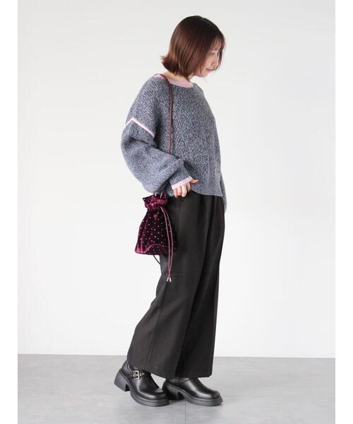 Te chichi TERRASSE（テチチテラス）の「片畦配色クロップドモックネックニットプルオーバー（ニット/セーター・レディース・グレー/オフホワイト/ネイビー・F）」の5枚目の写真