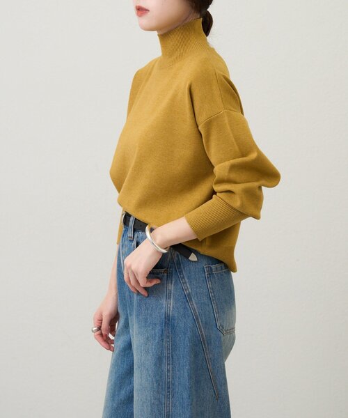 SHENERY(シーナリー)の「総針ハイネックニット(ニット/セーター・レディース・チャコールグレー/イエロー/オフホワイト/ブラック・FREE)」の20枚目の写真