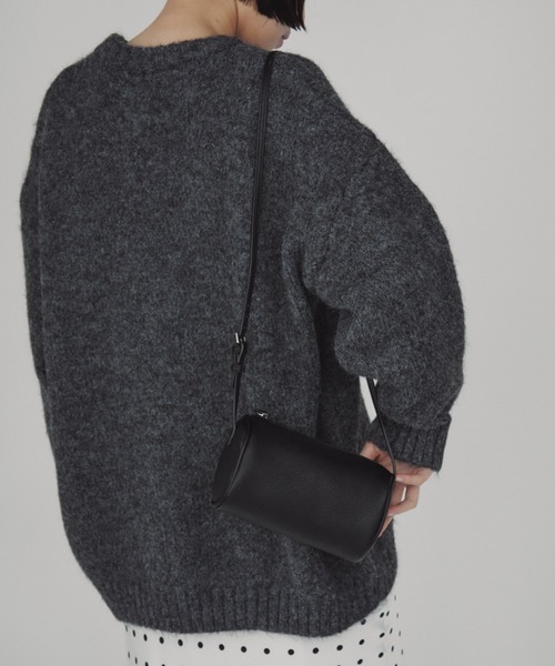 duei(デュイ)の「フェイクレザーミニショルダーバッグ(ショルダーバッグ・レディース・ブラック/レッド・FREE)」の8枚目の写真