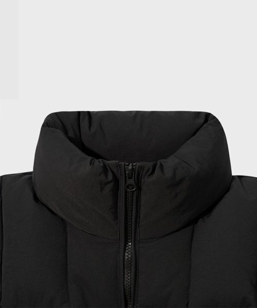 UNLC(ユーエヌエルシー)の「3ポケットダウンベスト(ダウンベスト・メンズ・その他・MEDIUM/LARGE/X-LARGE)」の4枚目の写真