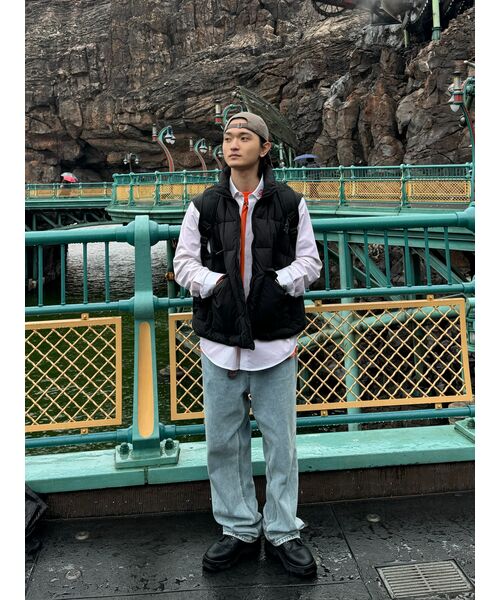 UNLC(ユーエヌエルシー)の「3ポケットダウンベスト(ダウンベスト・メンズ・その他・MEDIUM/LARGE/X-LARGE)」の6枚目の写真
