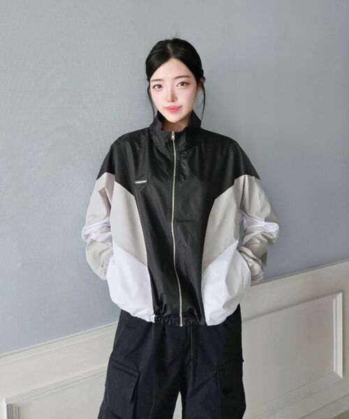 URBAN PLAYERS(アーバンプレイヤーズ)の「オールデュースポバイオ風ジャケット(ブラック)(ナイロンジャケット・レディース・その他・MEDIUM/LARGE/X-LARGE)」の6枚目の写真
