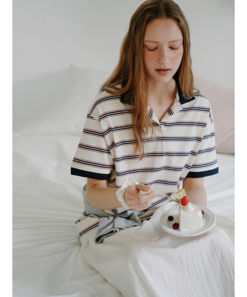 UNNOUT(アナウト)の「STRIPE COLLAR T-SHIRT IVORY(ポロシャツ・レディース・その他・FREE)」の1枚目の写真