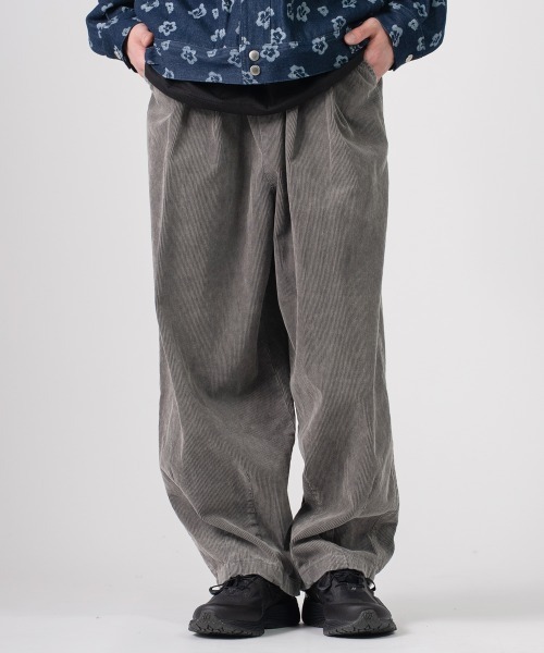rehacer(レアセル)の「rehacer : Easy Drape Corduroy PT / イージードレープコーデュロイパンツ(その他パンツ・メンズ・グレー/ブラック・MEDIUM/SMALL/LARGE)」の14枚目の写真
