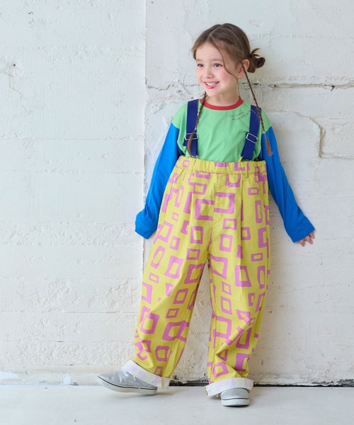 MARKEY'S（マーキーズ）の「ツイル総柄エヴォルブサロペット（サロペット/オーバーオール・キッズ・イエロー系その他/ブラック系その他/グリーン系その他/レッド系その他・150/120/110/100/90/140/130）」の10枚目の写真