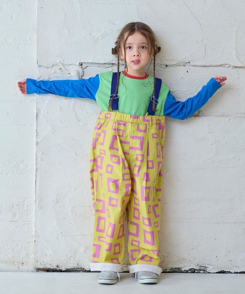 MARKEY'S（マーキーズ）の「ツイル総柄エヴォルブサロペット（サロペット/オーバーオール・キッズ・イエロー系その他/ブラック系その他/グリーン系その他/レッド系その他・150/120/110/100/90/140/130）」の9枚目の写真