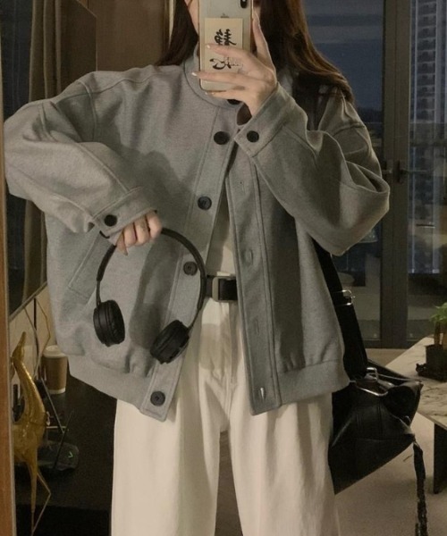 Vipoa(ヴィポア)の「simple oversize jacket(ブルゾン・レディース・グレー・FREE)」の2枚目の写真
