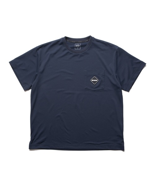F.C.Real Bristol（エフシーレアルブリストル）の「EMBLEM POCKET TEE（Tシャツ/カットソー・メンズ・ホワイト/ネイビー/ブラック・SMALL/LARGE/MEDIUM/XX-LARGE/X-LARGE）」の3枚目の写真