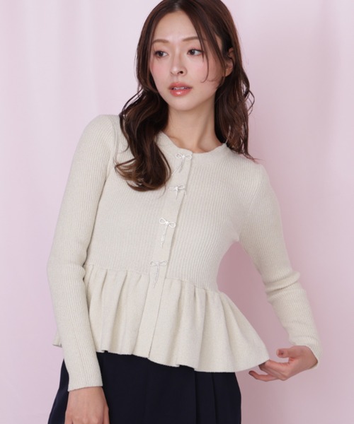 JILL by JILL STUART（ジルバイジルスチュアート）の「◇ラメモールペプラムニット（ニット/セーター・レディース・グレー/イエロー/ピンク・FREE）」の3枚目の写真