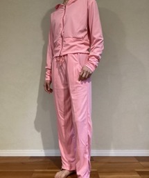 almo（アルモ）の「【Blss】【Bling Leads】短丈ZIPパーカー　セットアップ(BL)（セットアップ）」