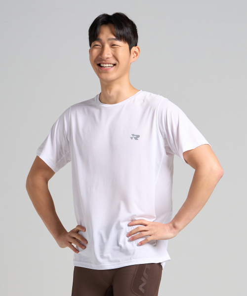 RUMAD(ルマッド)の「フレッシュフィットTシャツランニング半袖ヘルス 2カラー(Tシャツ/カットソー・レディース・ホワイト/ブラック・X-LARGE/XX-LARGE/LARGE/MEDIUM)」の5枚目の写真