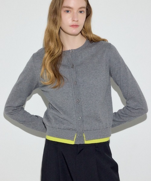 AZUL by moussy(アズールバイマウジー)の「カシミヤミックスレイヤードニットカーディガン(カーディガン/ボレロ・レディース・ライトブルー/ブラック/オフホワイト/杢グレー/ライトイエロー・MEDIUM/SMALL)」の1枚目の写真