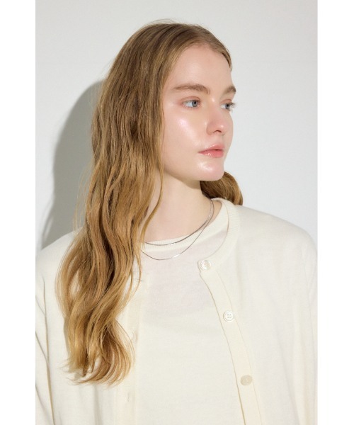 AZUL by moussy(アズールバイマウジー)の「カシミヤミックスレイヤードニットカーディガン(カーディガン/ボレロ・レディース・ライトブルー/ブラック/オフホワイト/杢グレー/ライトイエロー・MEDIUM/SMALL)」の8枚目の写真