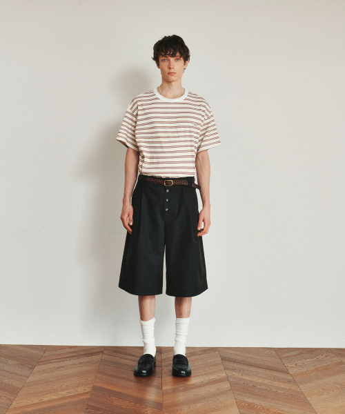 HEUTE(ホイテ)の「HET LOGO STRIPE T-SHIRT (RED)(Tシャツ/カットソー・メンズ・レッド・M/L)」の2枚目の写真