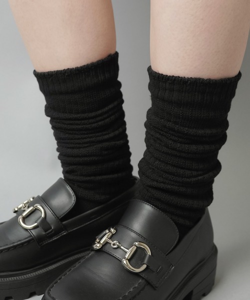 SPINNS(スピンズ)の「長めのサイズ感が可愛い★50cm ルーズソックス / Made in japan(ソックス/靴下・レディース・ブラック/ホワイト/アイボリー・ONESIZE)」の19枚目の写真