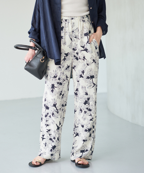 Spick & Span（スピックアンドスパン）の「フローラルプリントイージーパンツ（その他パンツ・レディース・その他9/その他2・38/36）」の5枚目の写真